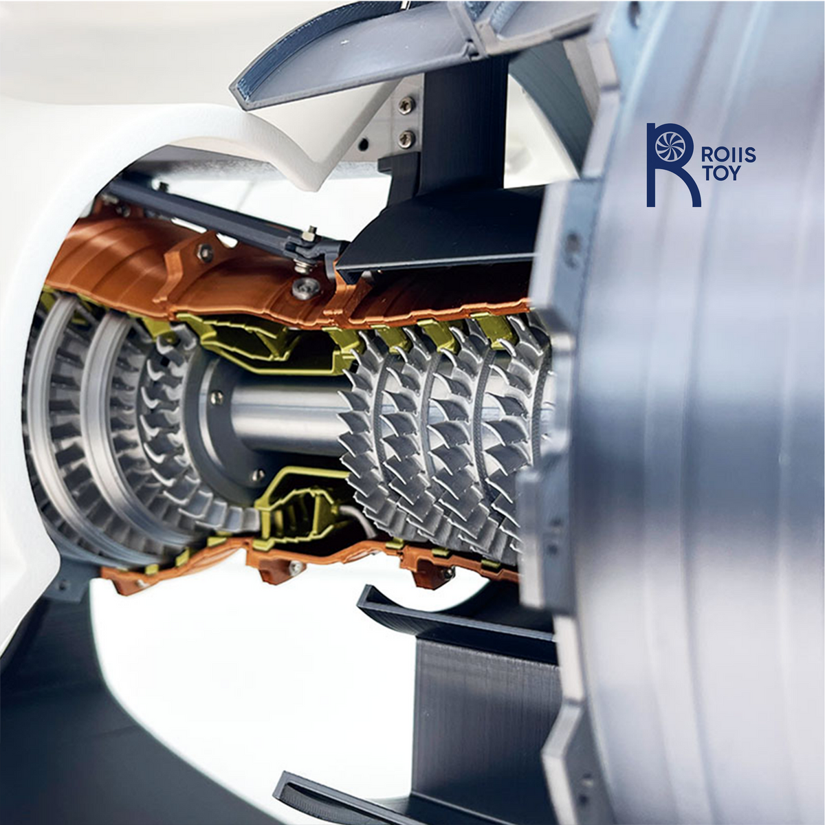 TR900 Turbofan engine model - (69cm/27.17in)Full version