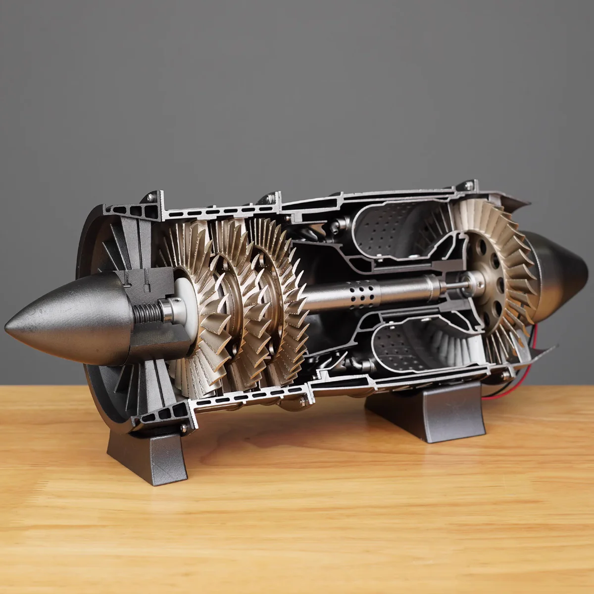GearPlayer™Fighter jet turbojet engine - DIY KIT